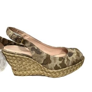 Excellent Stuart Weizman Island Peep-Toe Espadrille Wedge Sandals Size 9